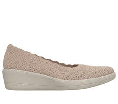 Skechers Skechers Relaxed Fit: Newport Wedge - Softly Stitched Women
