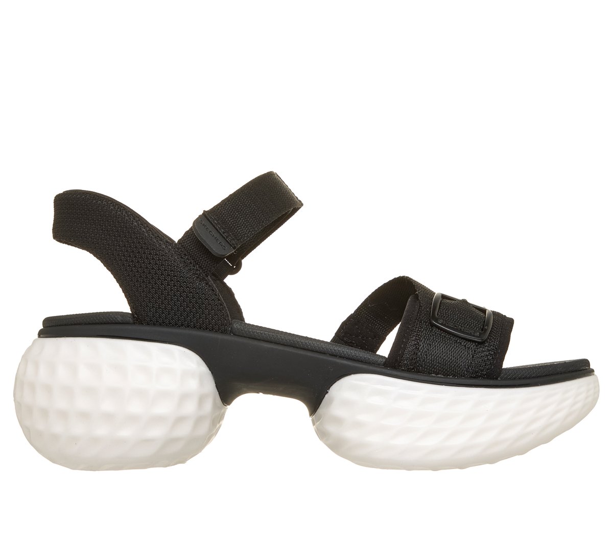 BLACK / WHITE,5.0,Medium
