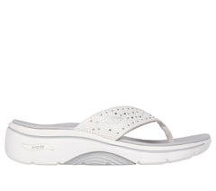 Skechers Skechers GO WALK Arch Fit 2.0 Sandal - Claire Women