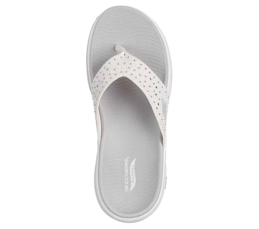 Skechers Skechers GO WALK Arch Fit 2.0 Sandal - Claire Women