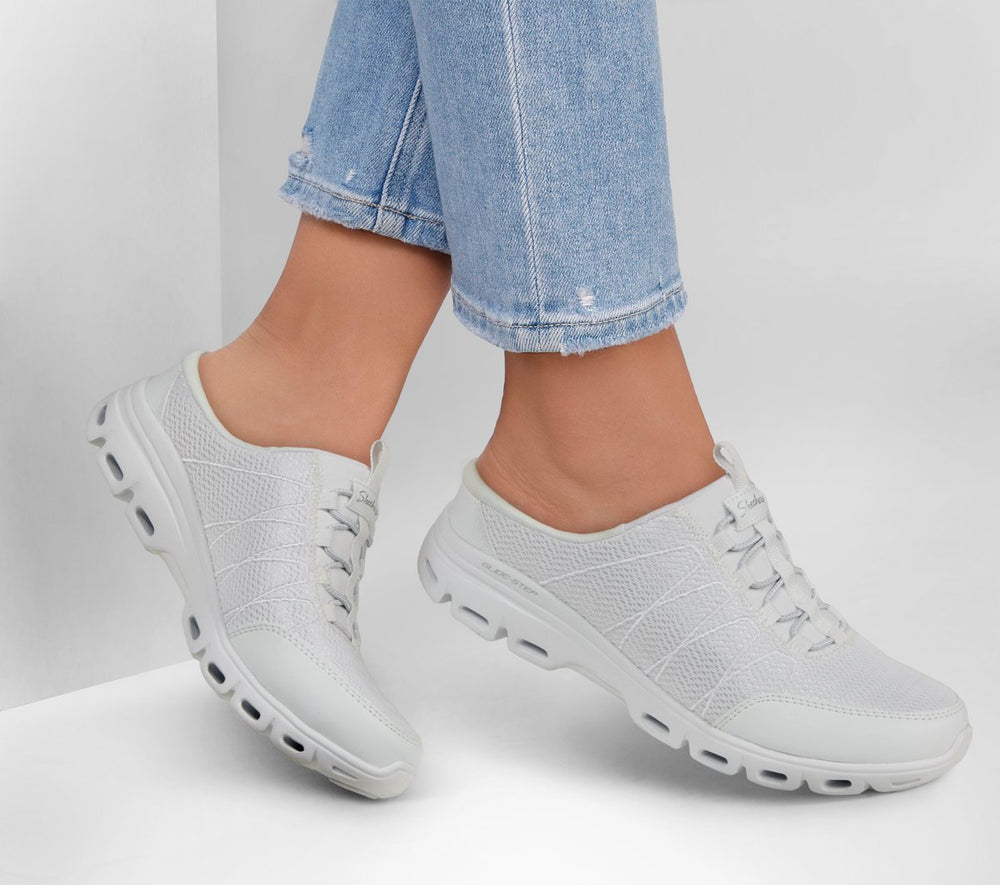 Skechers Skechers Relaxed Fit: Glide-Step Comfort Women